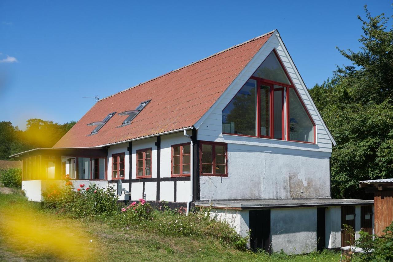 Badsted Sommerhus Gudhjem Exterior photo